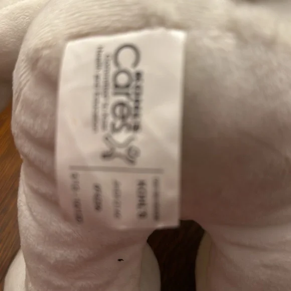 3 piece lot Peanuts plush for 1 money! The 2 larger are Kohl’s. 3rd is Hallmark! - Picture 5 of 12